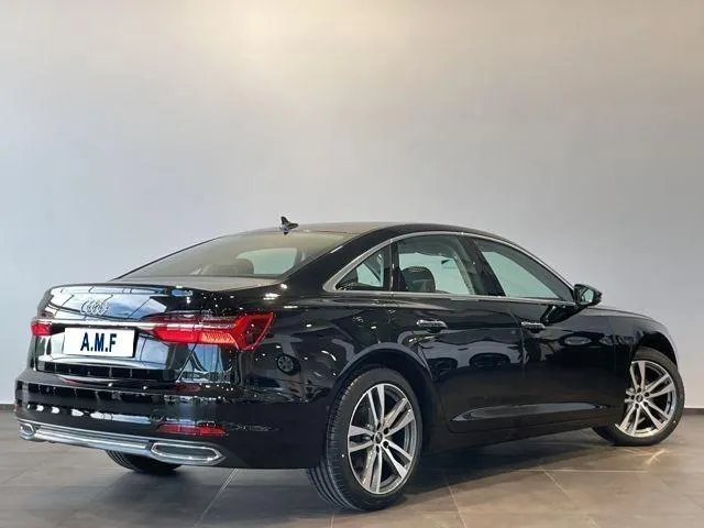 AUDI A6 35 2.0 TDI S tronic Business Sport Image 5